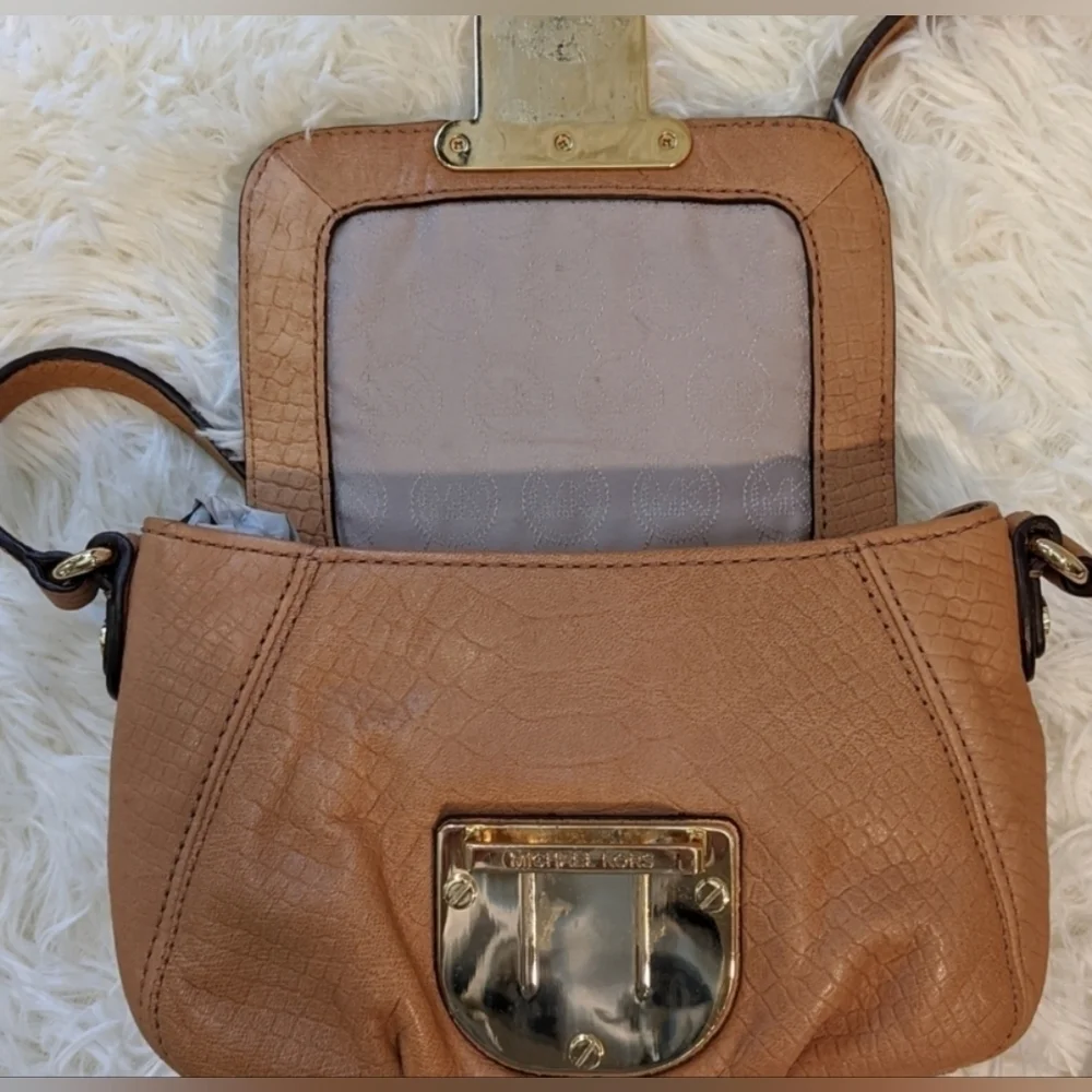 Michael Kors Charlton tan leather bag